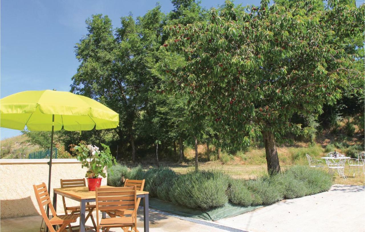 2 Bedroom Awesome Home In Sigoyer Sigoyer  Екстер'єр фото