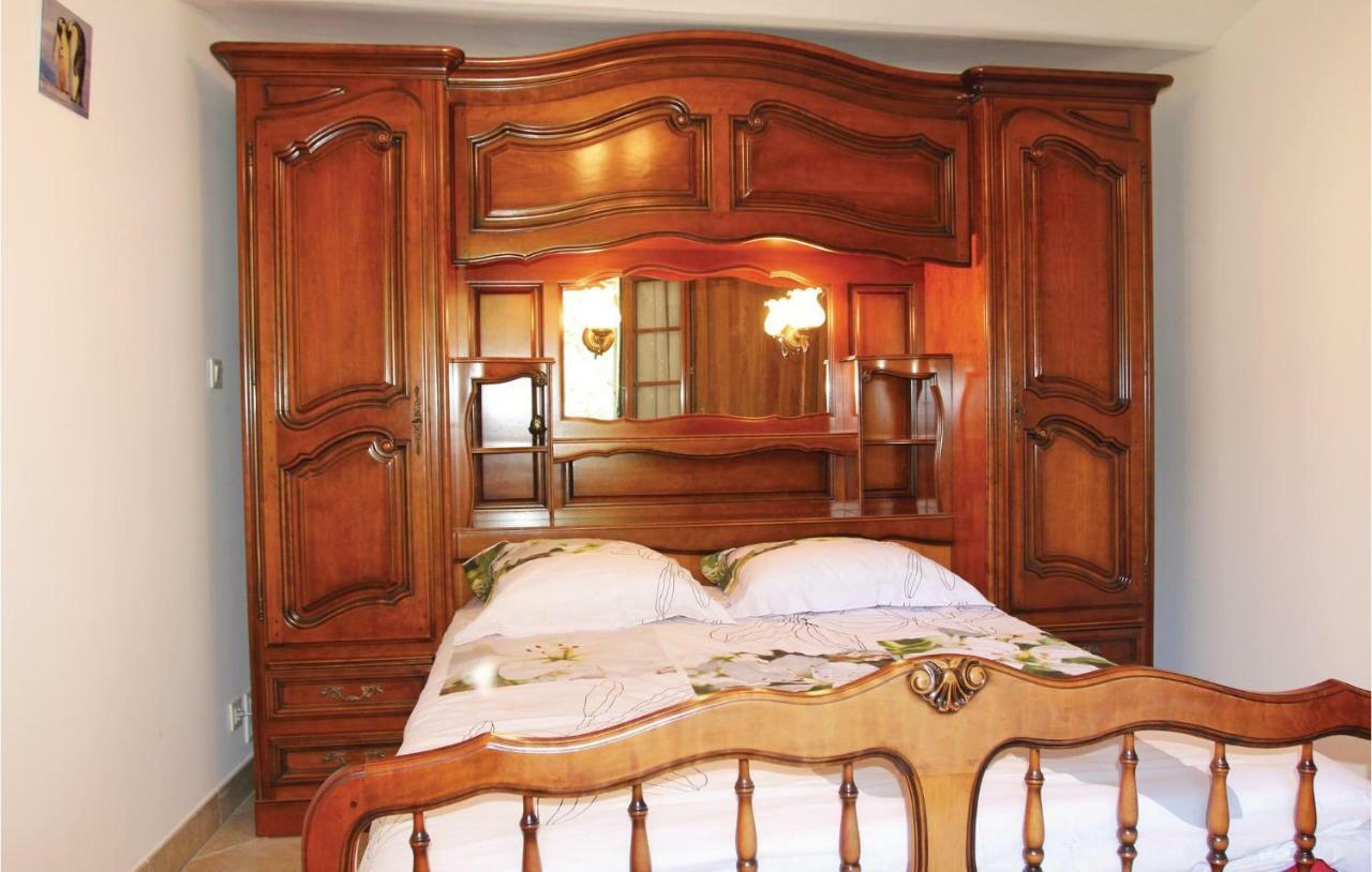 2 Bedroom Awesome Home In Sigoyer Sigoyer  Екстер'єр фото