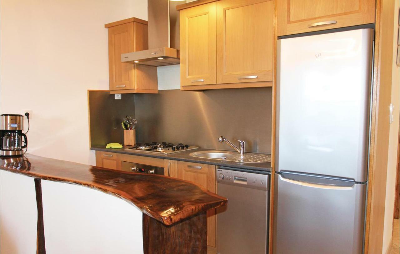 2 Bedroom Awesome Home In Sigoyer Sigoyer  Екстер'єр фото